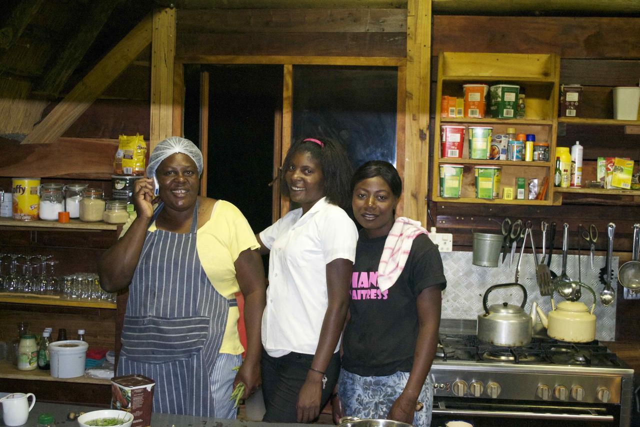 Epupa Falls Lodge Extérieur photo